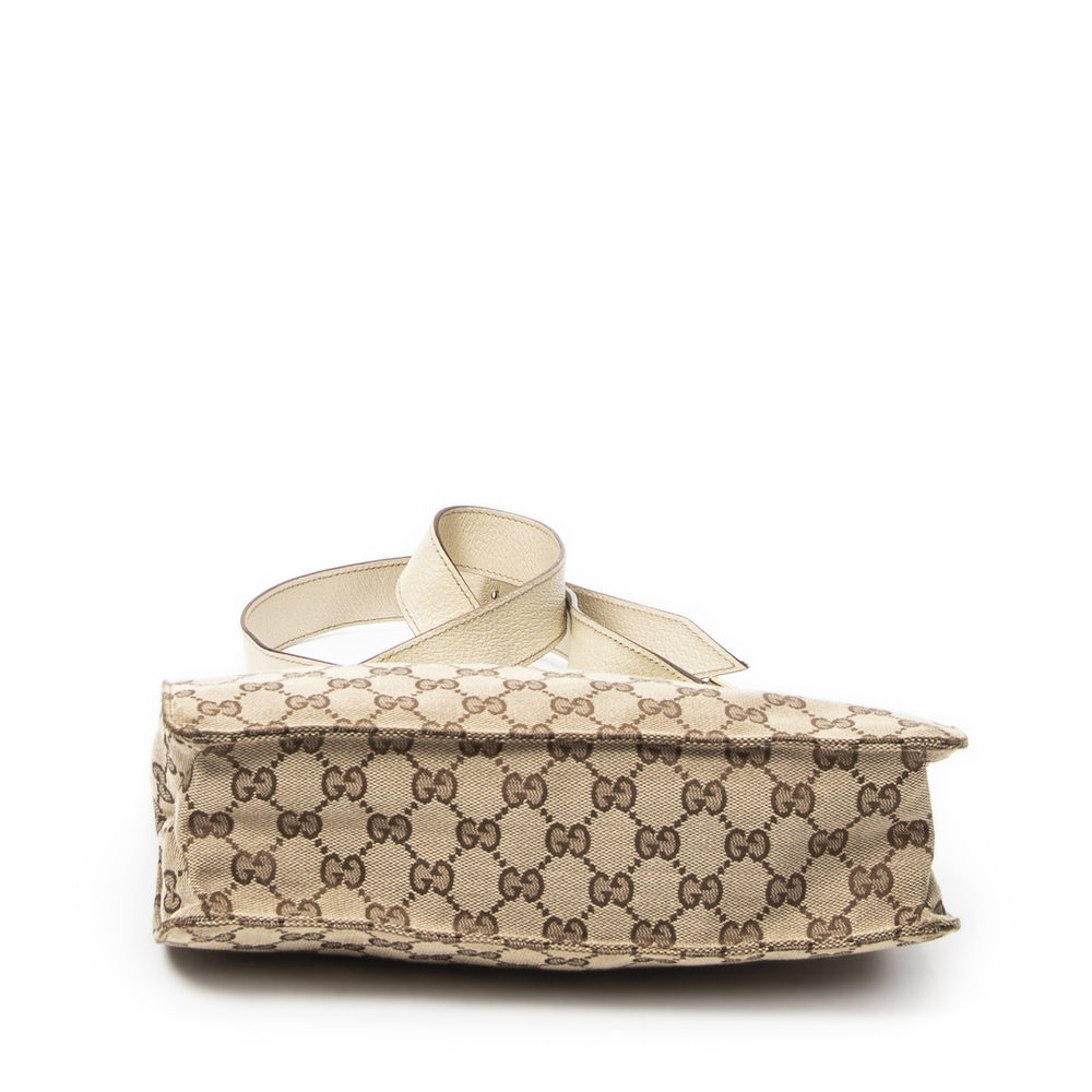 Gucci Eclipse Square Crossbody - Picture 6 of 11